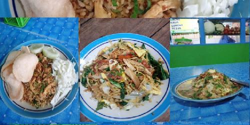 Savor Daily Delights at Bu Darni's Warung: Flavors That Define Lingkar Selatan